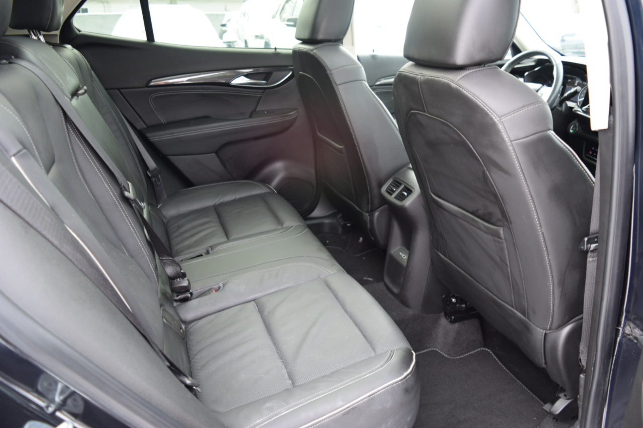 Buick Envision FWD 4dr Essence 2021