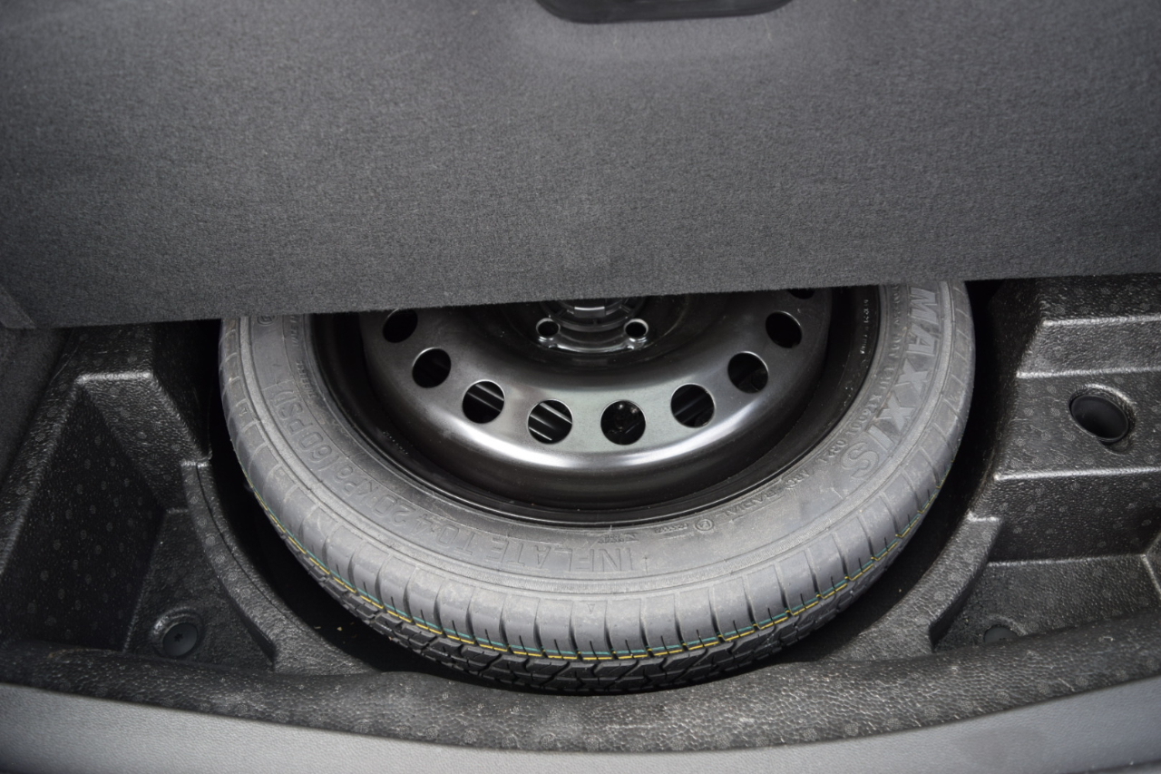 Buick Envision FWD 4dr Essence 2021