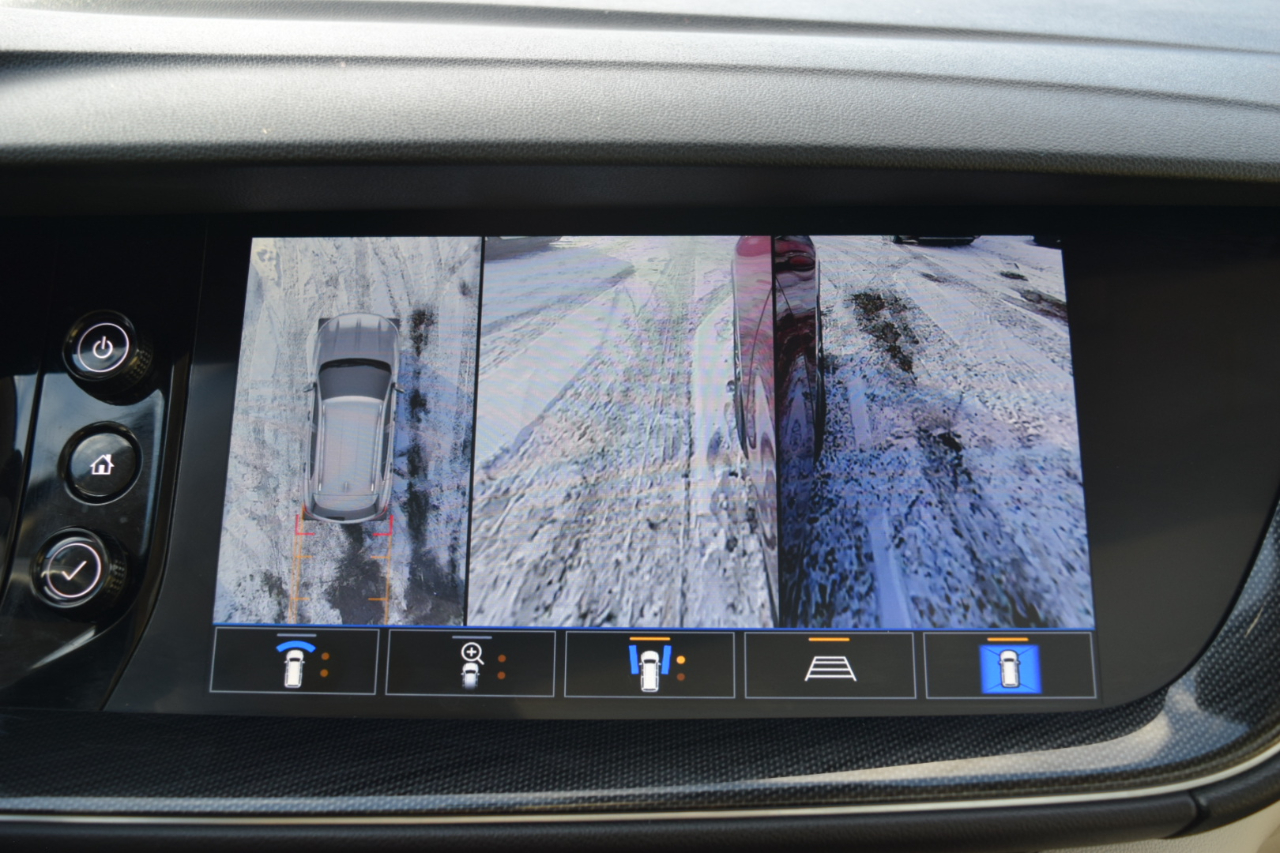 Buick Envision AWD 4dr Essence 2021