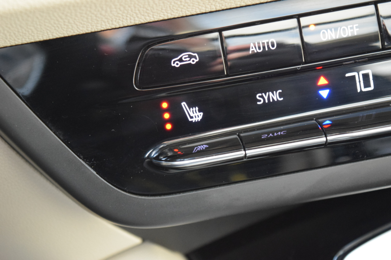 Buick Envision AWD 4dr Essence 2021