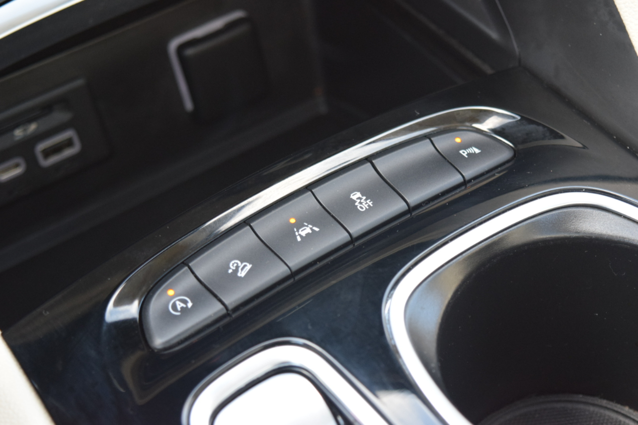 Buick Envision AWD 4dr Essence 2021