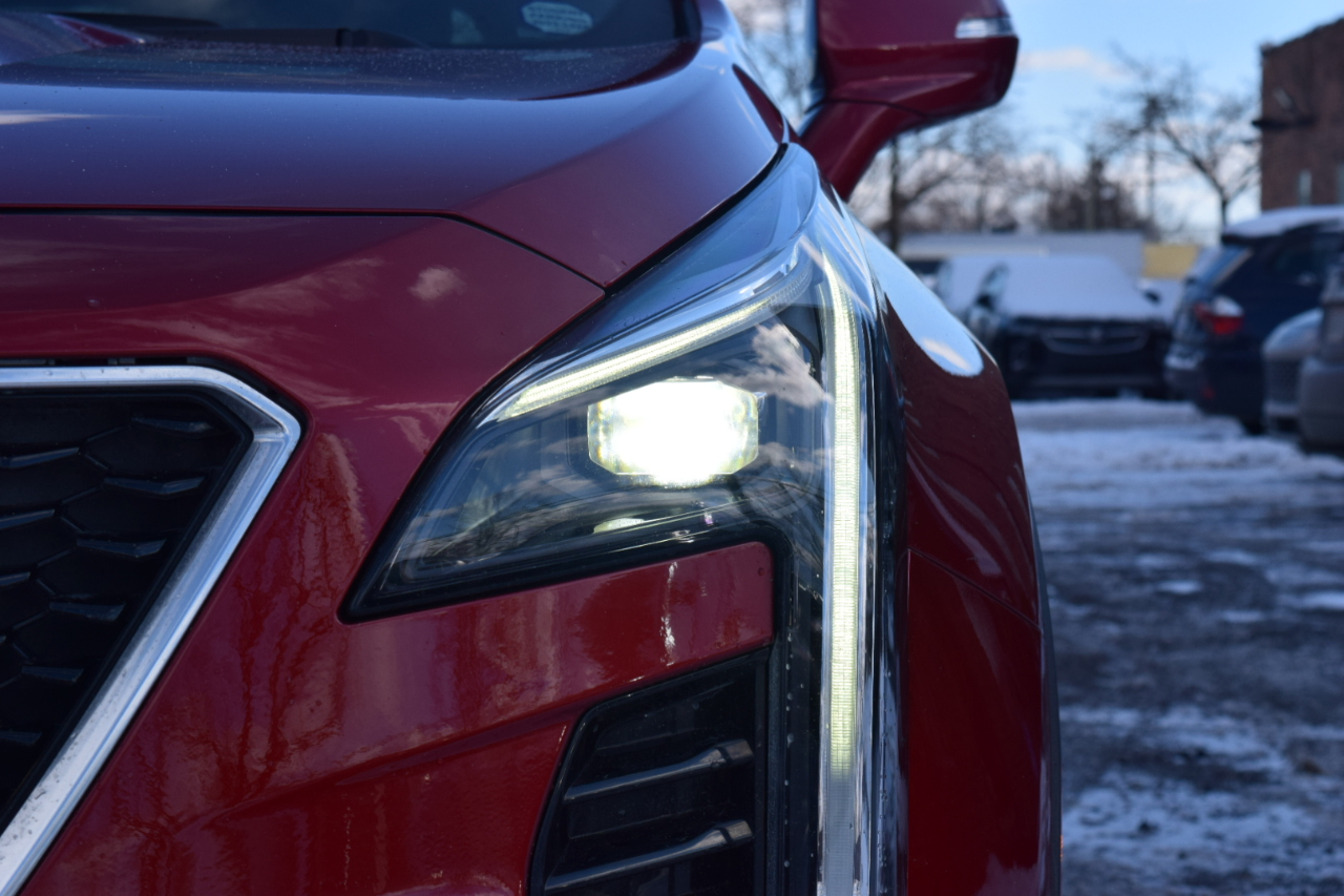 Cadillac XT4 AWD 4dr Sport 2023