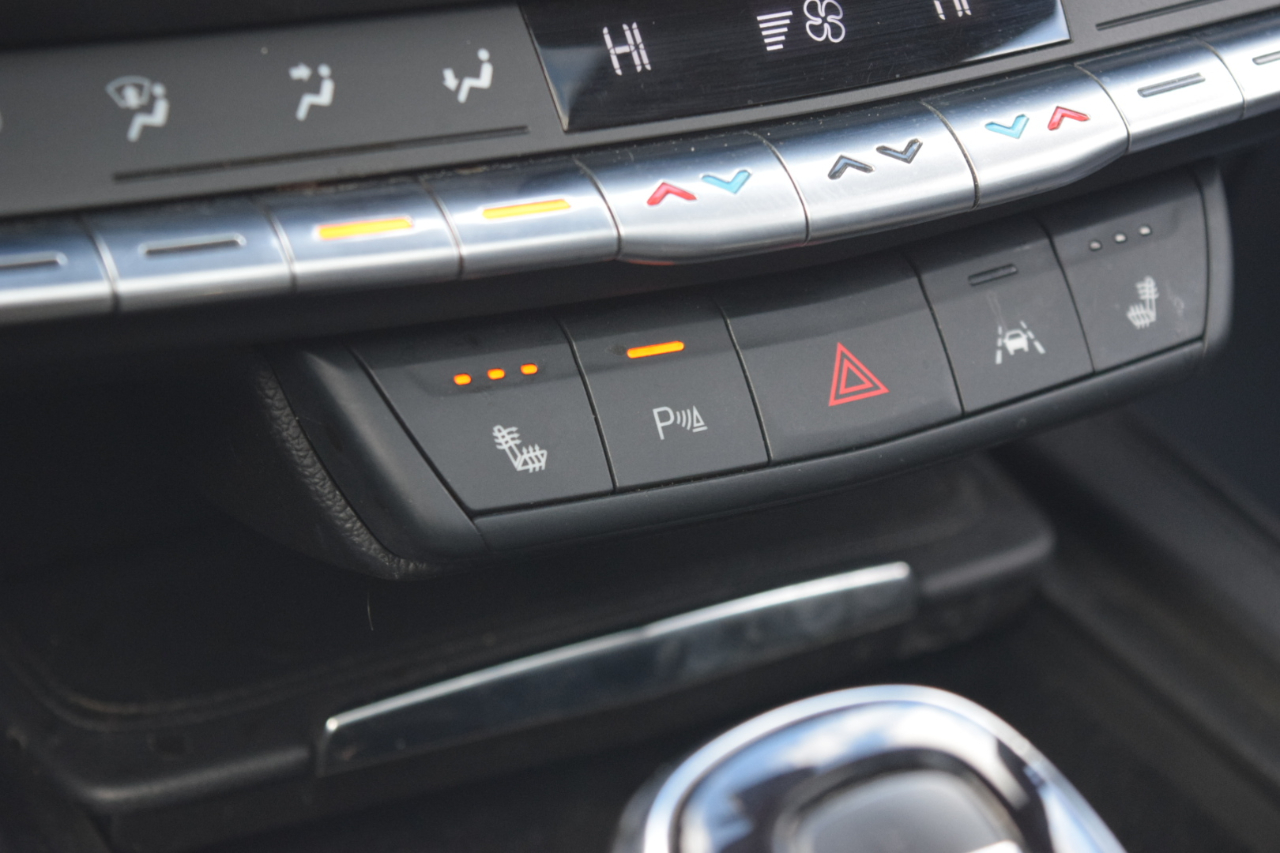 Cadillac XT4 AWD 4dr Sport 2023