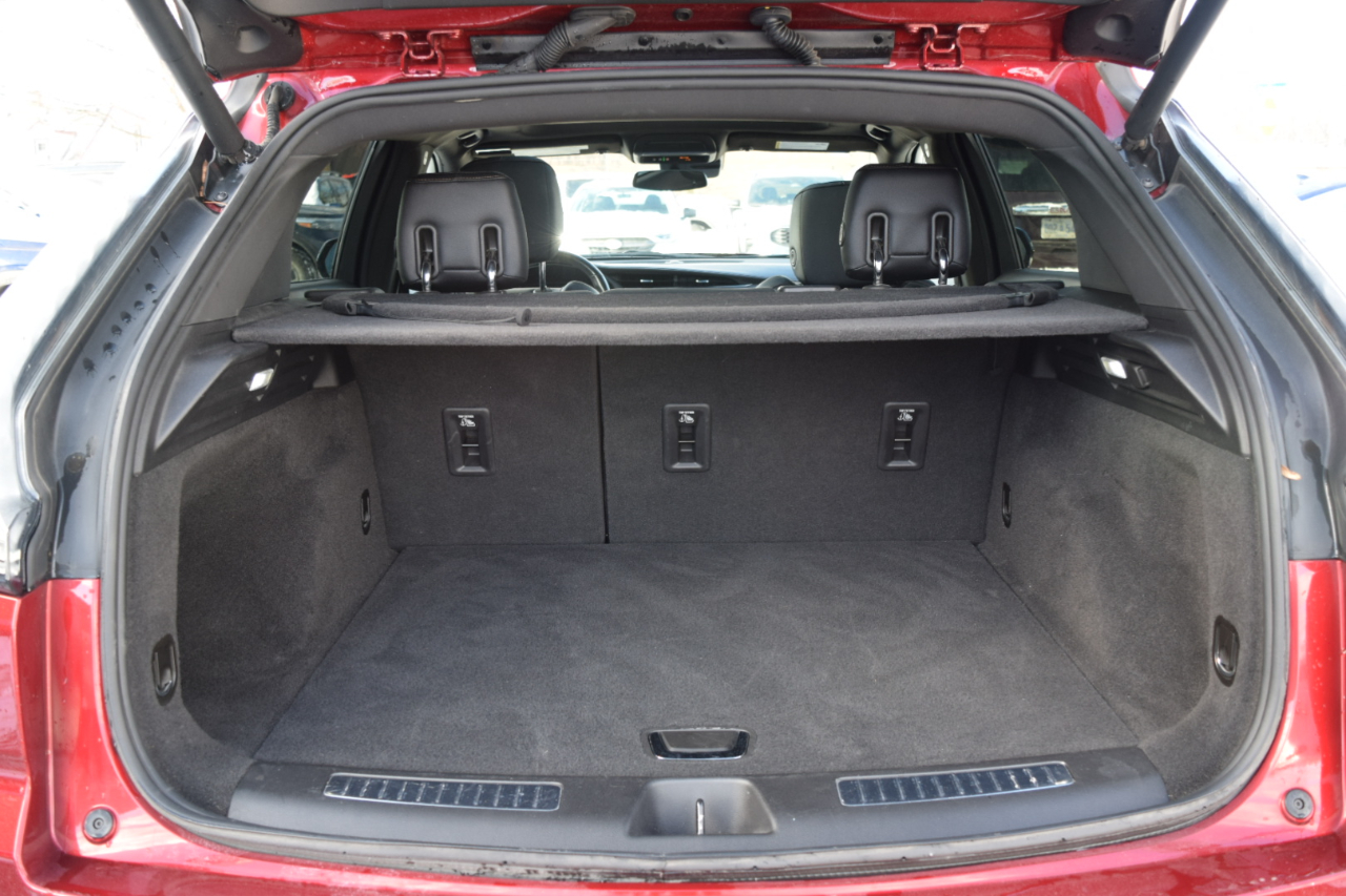 Cadillac XT4 AWD 4dr Sport 2023