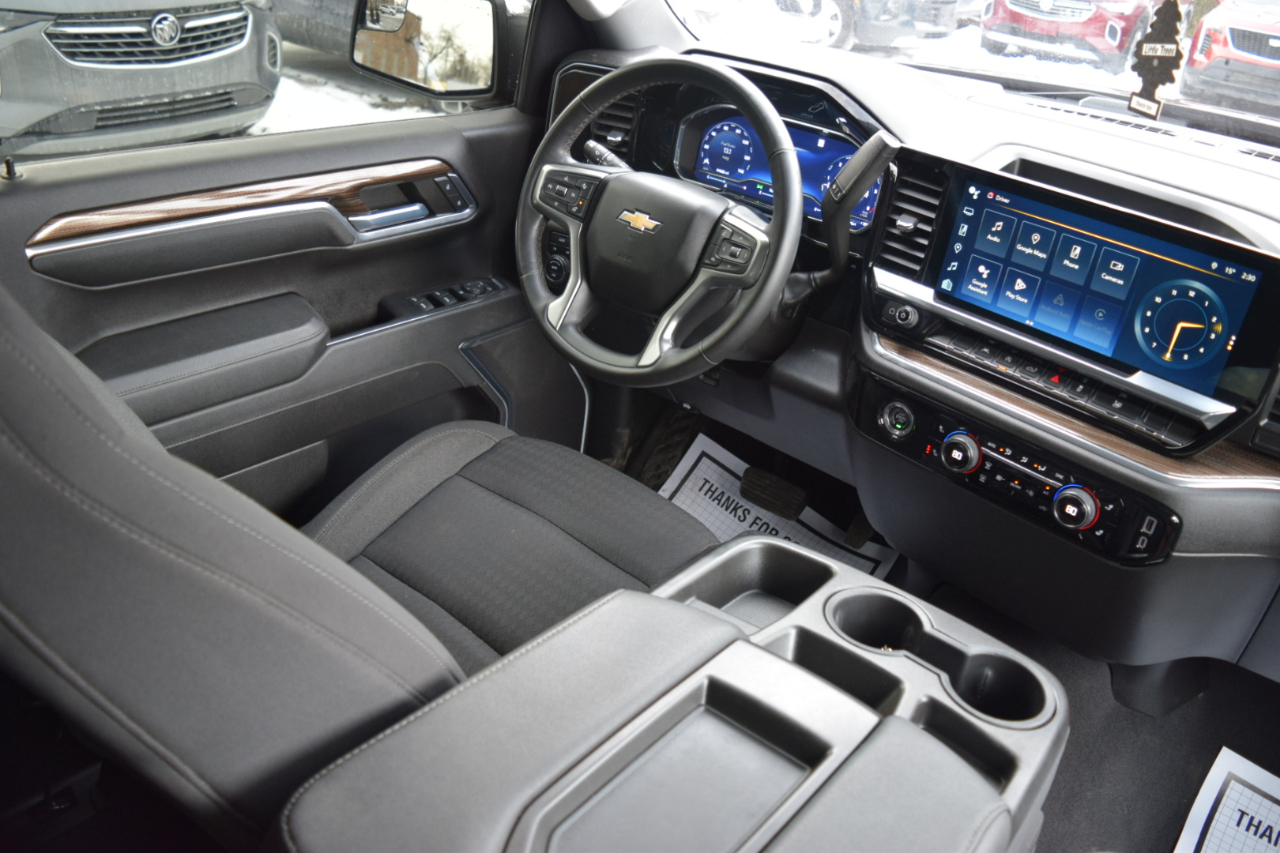 Chevrolet Silverado 1500 4WD Double Cab 147" LT w/2FL 2023