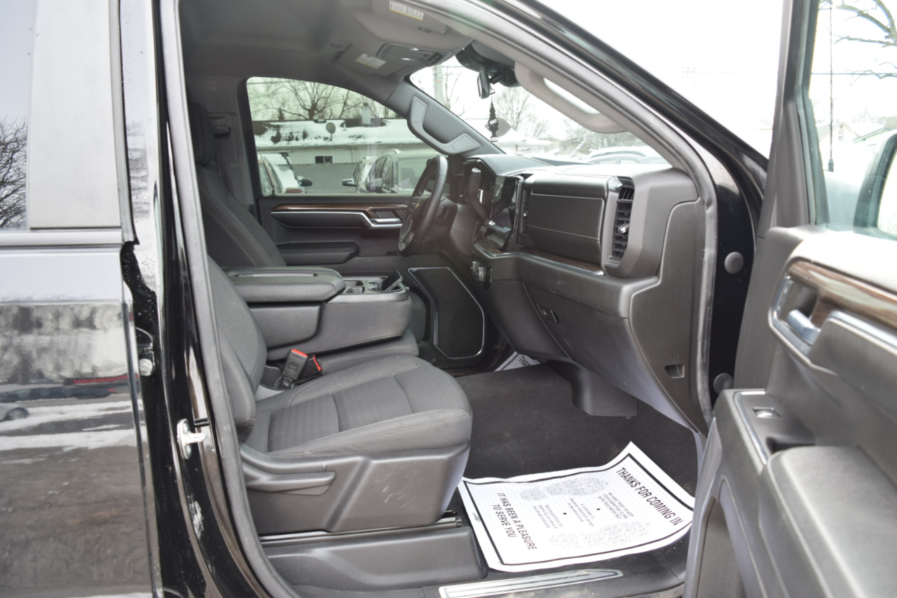 Chevrolet Silverado 1500 4WD Double Cab 147" LT w/2FL 2023