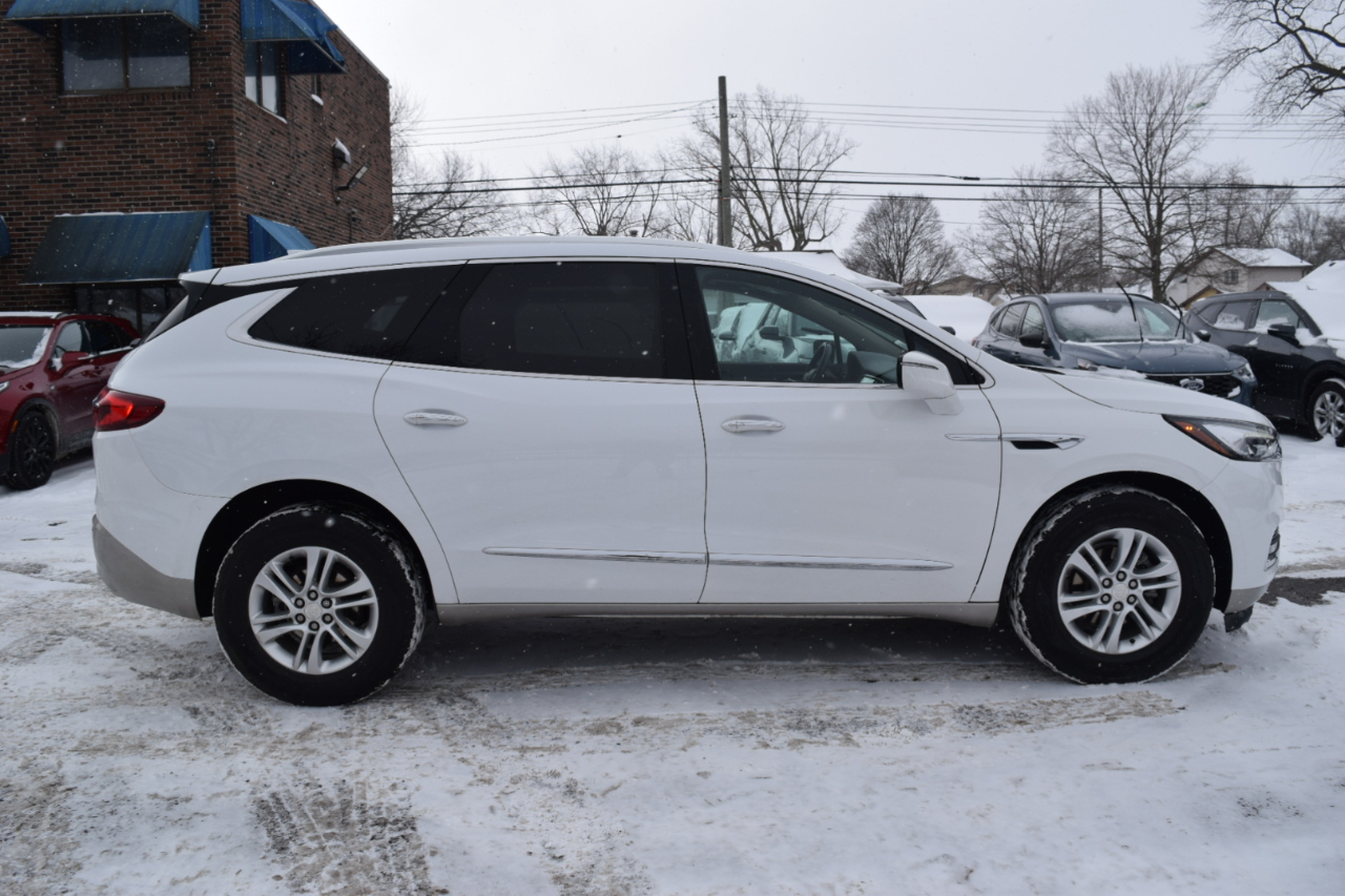 Buick Enclave  2021