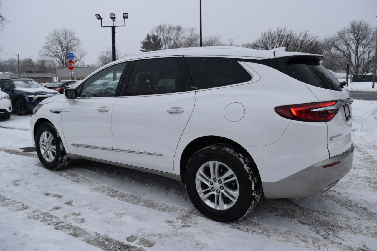Buick Enclave  2021