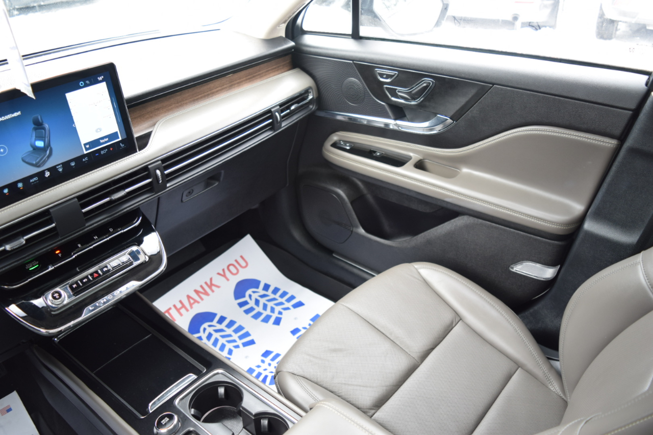 Lincoln Corsair Reserve AWD 2024