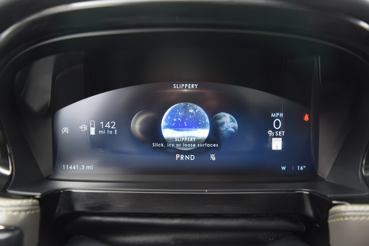 Lincoln Corsair Reserve AWD 2024