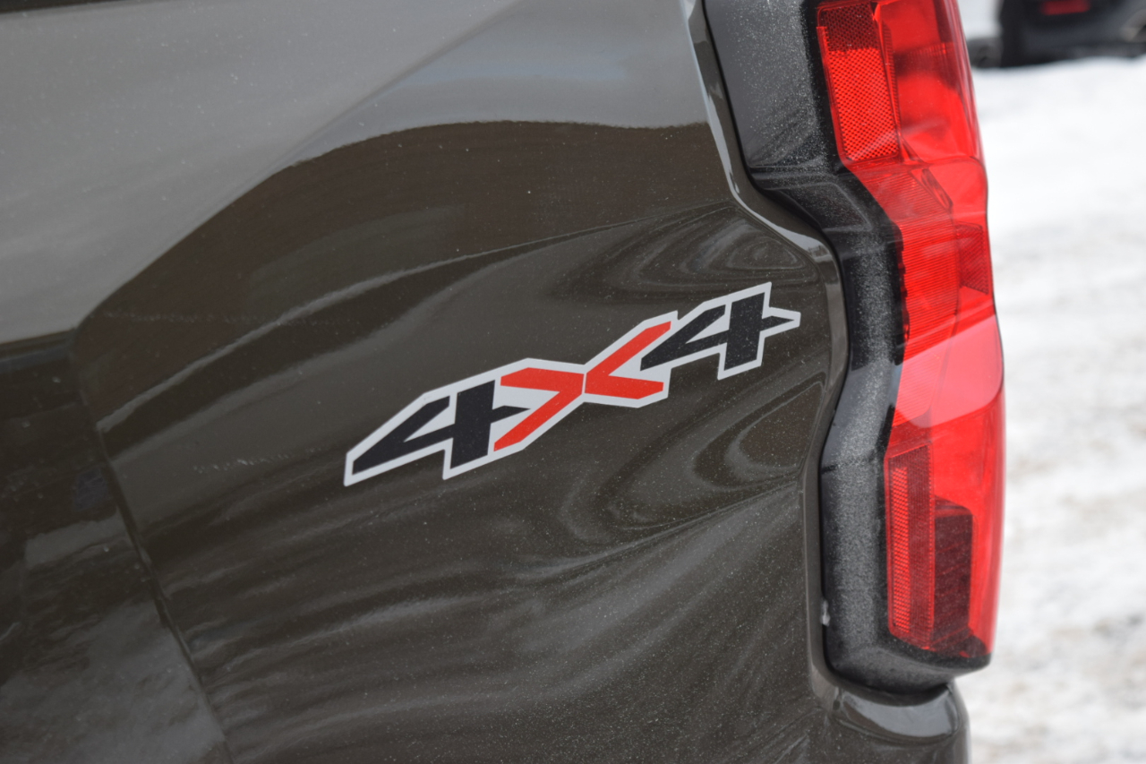 Chevrolet Colorado 4WD Crew Cab LT 2023