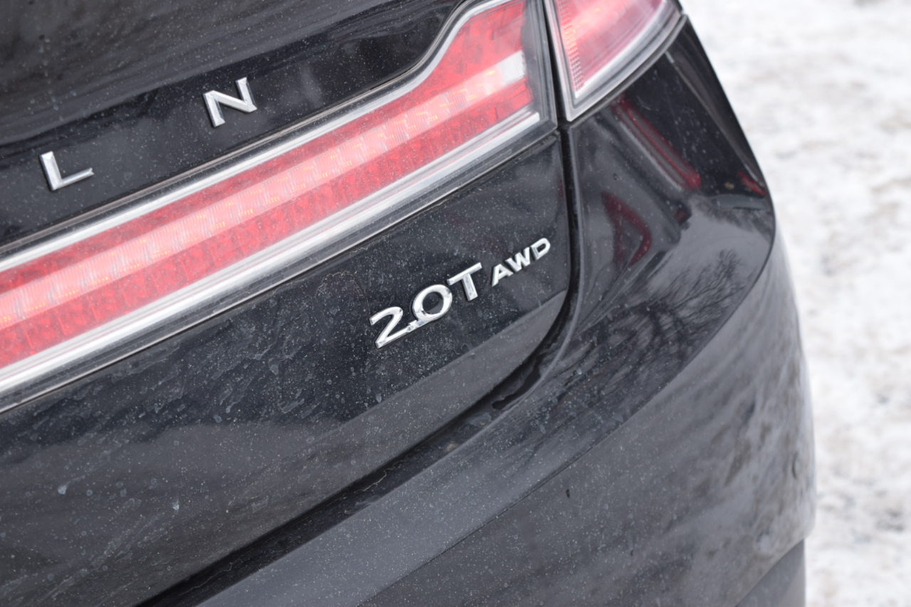 Lincoln MKZ Standard AWD 2020