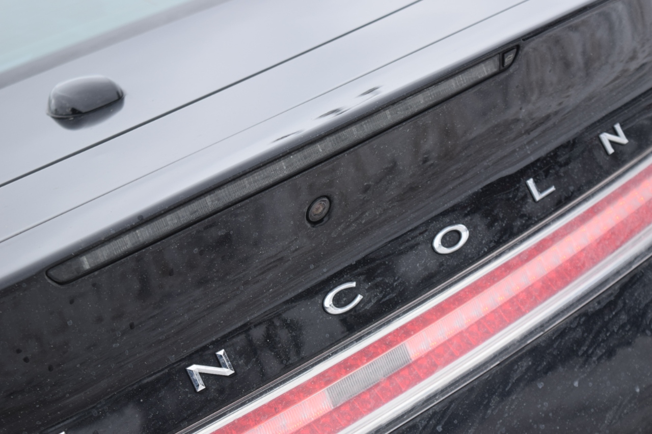 Lincoln MKZ Standard AWD 2020