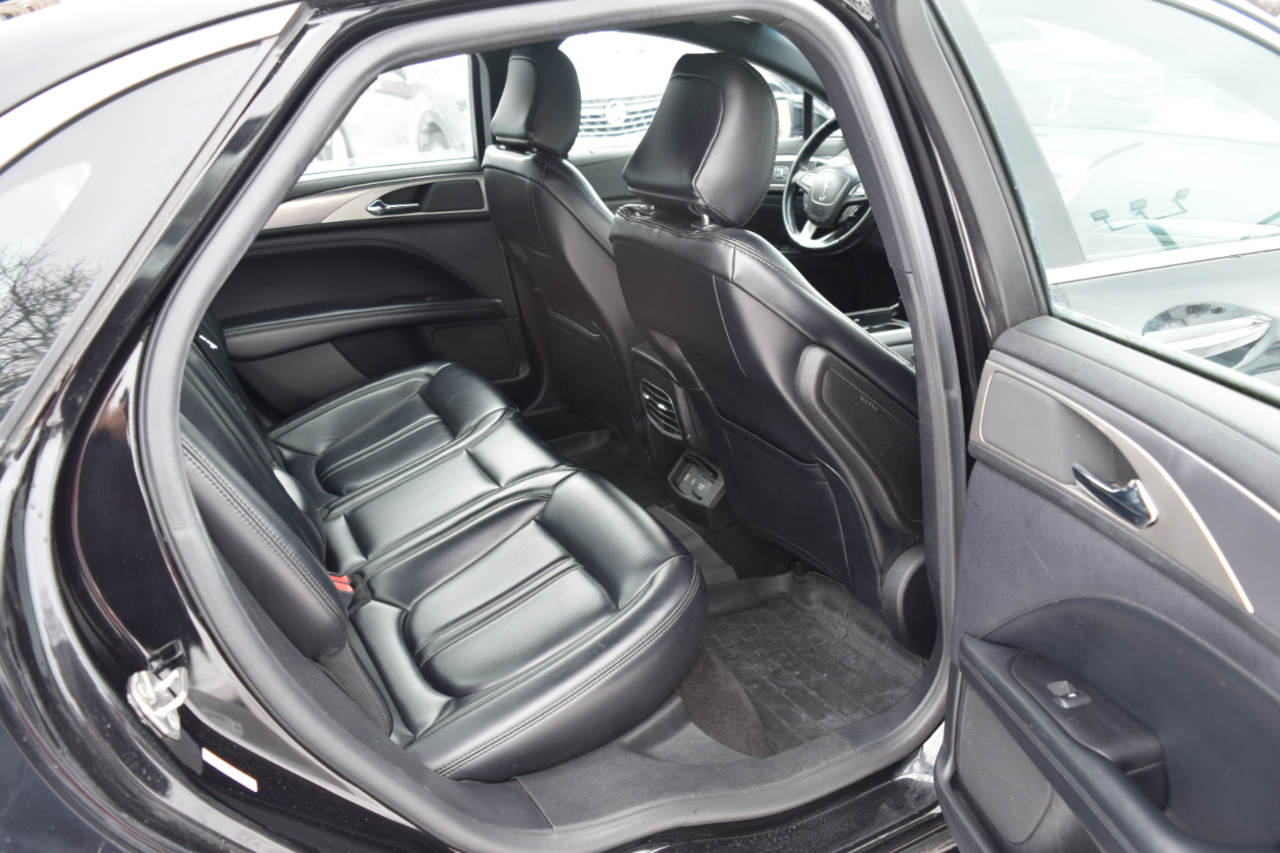 Lincoln MKZ Standard AWD 2020