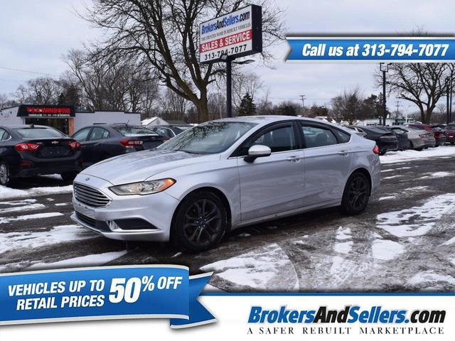 Silver 2017 Ford Fusion SE Sedan Front-Wheel Drive Automatic