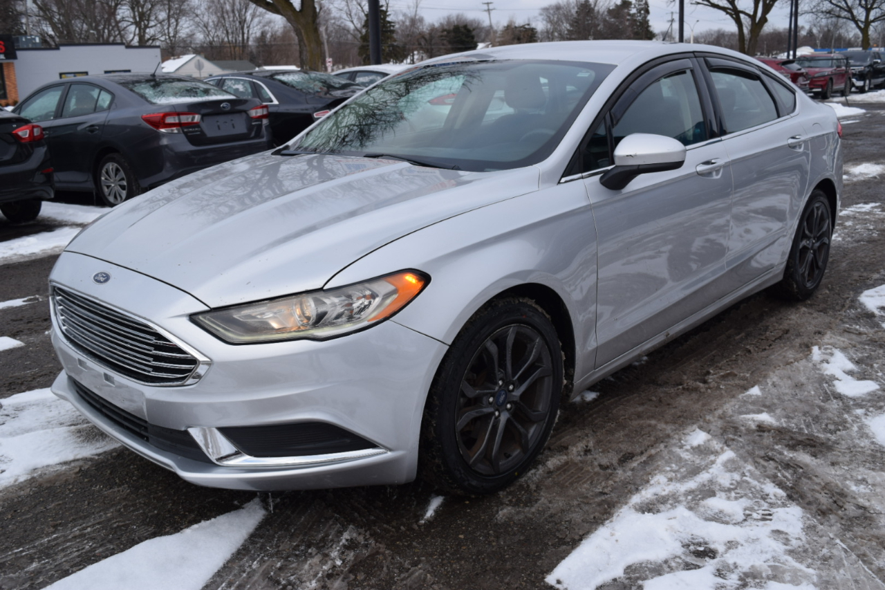 Ford Fusion SE FWD 2017