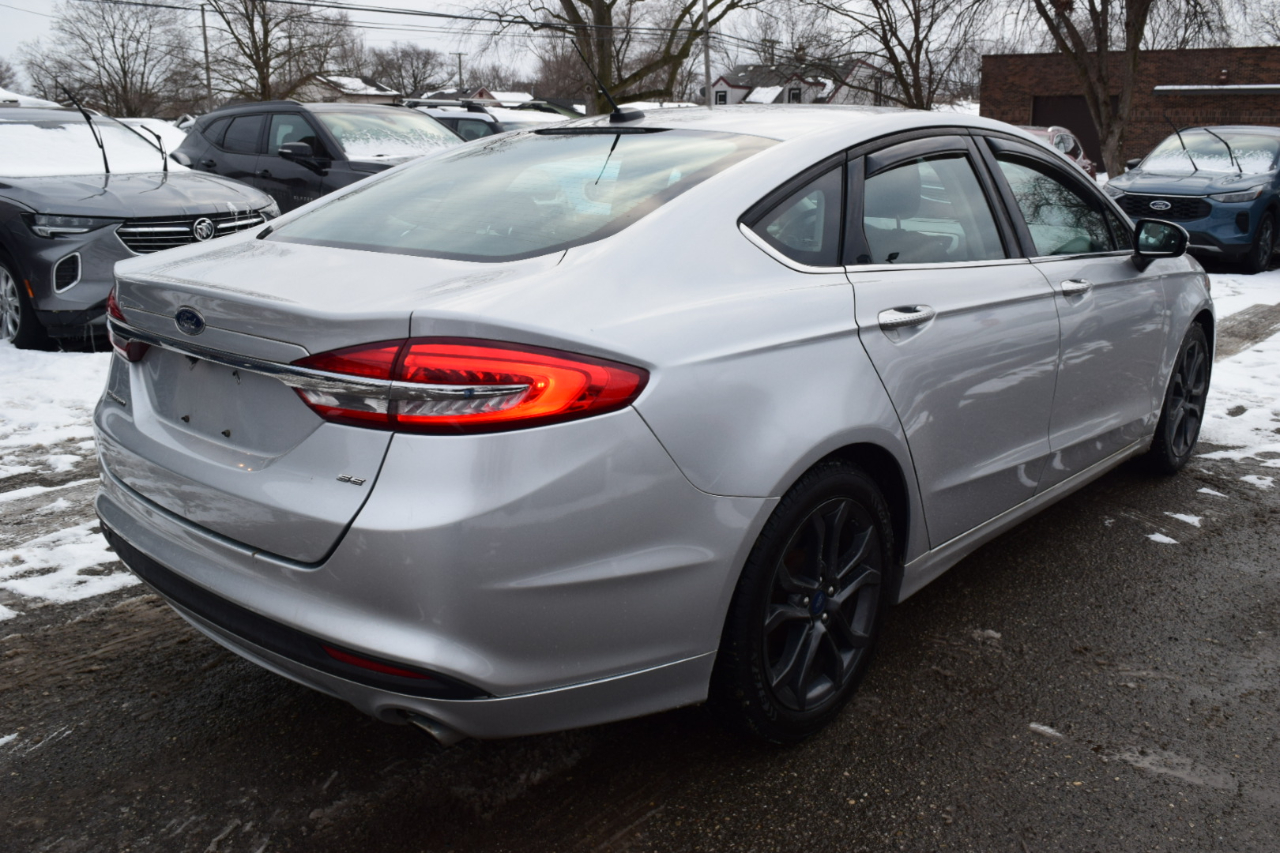 Ford Fusion SE FWD 2017