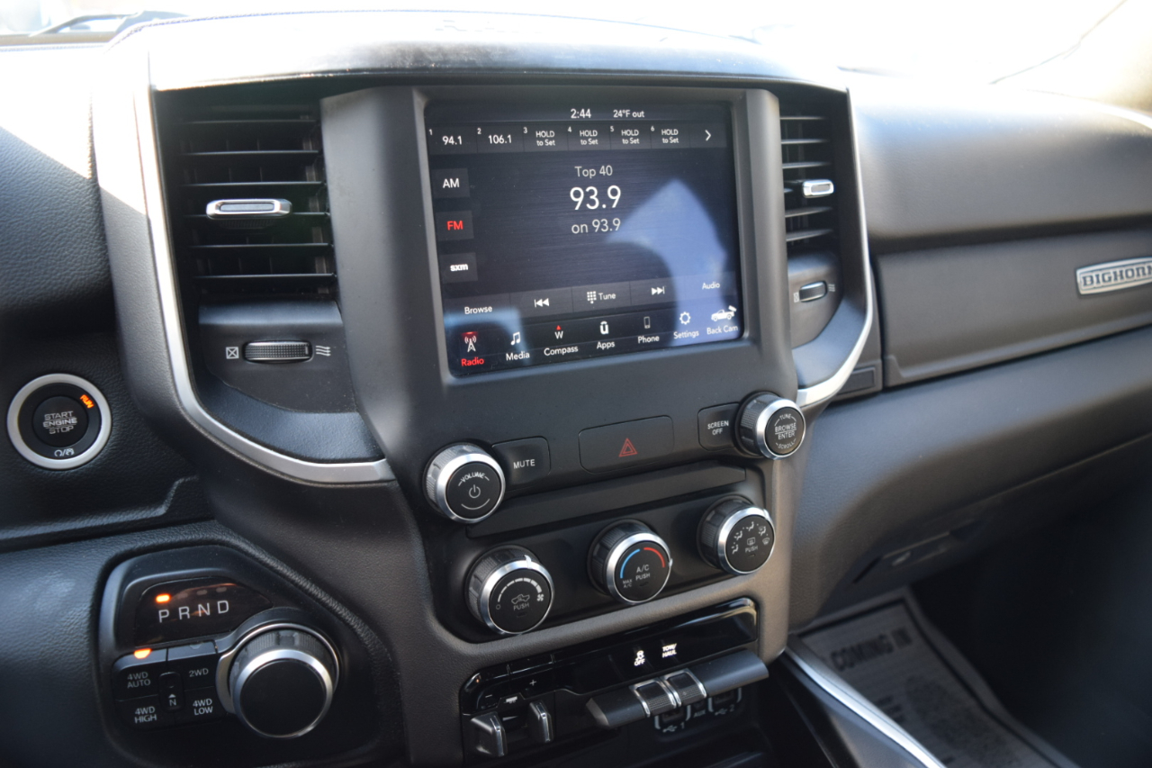 RAM 1500 Big Horn 4x4 Quad Cab 6'4" Box 2019