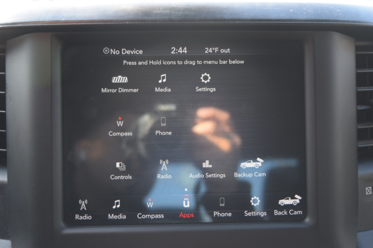 RAM 1500 Big Horn 4x4 Quad Cab 6'4" Box 2019