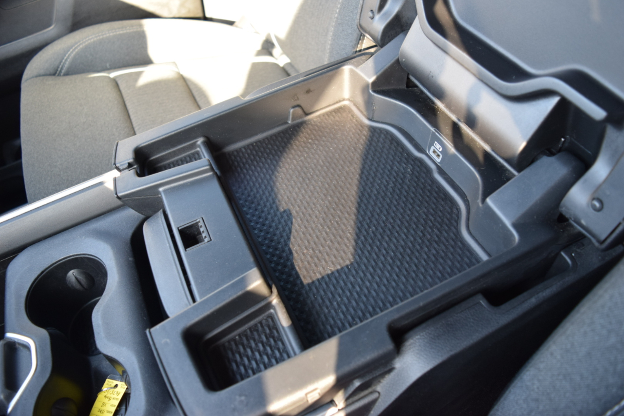 RAM 1500 Big Horn 4x4 Quad Cab 6'4" Box 2019