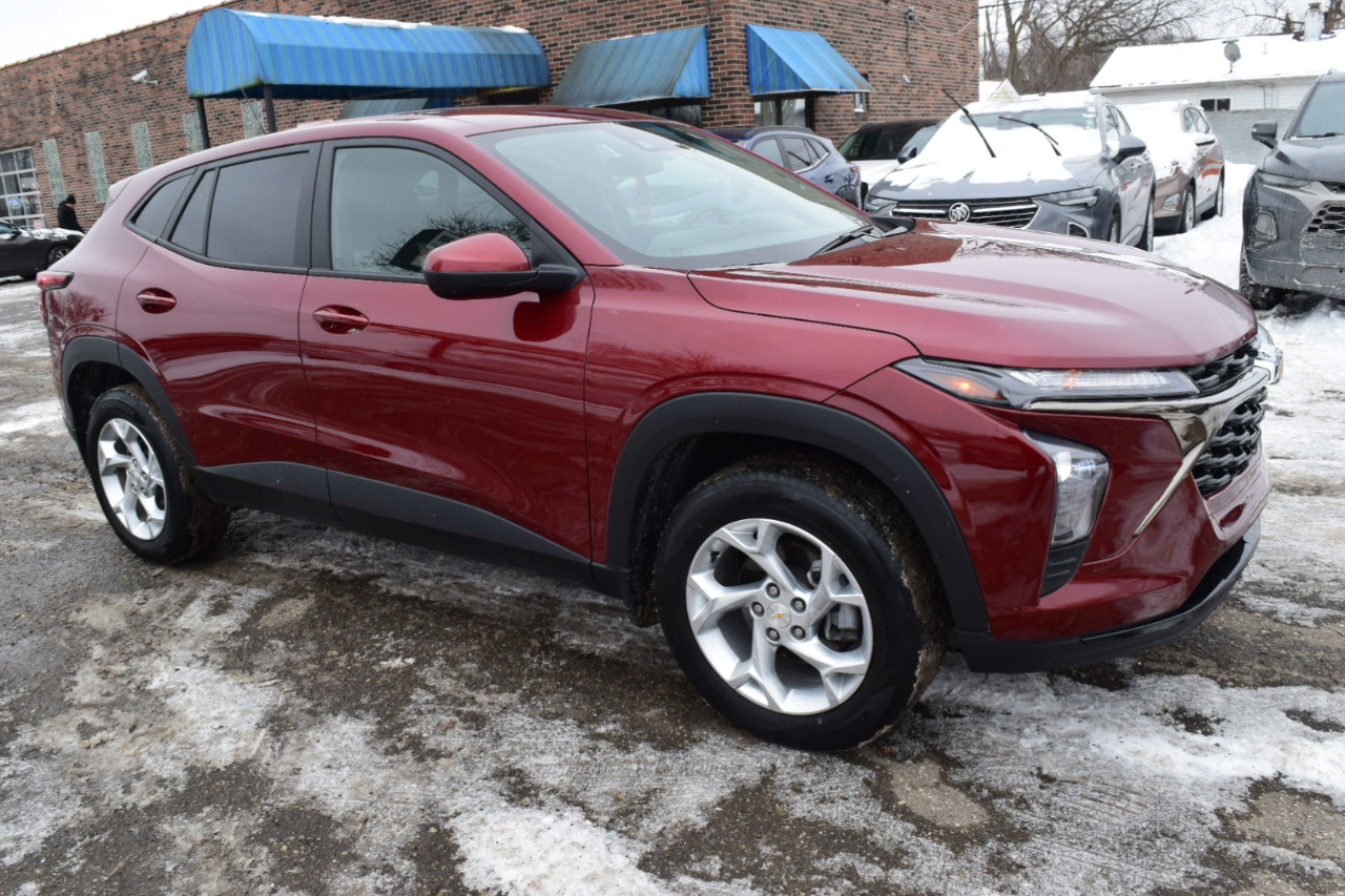 Chevrolet Trax FWD 4dr LS 2024