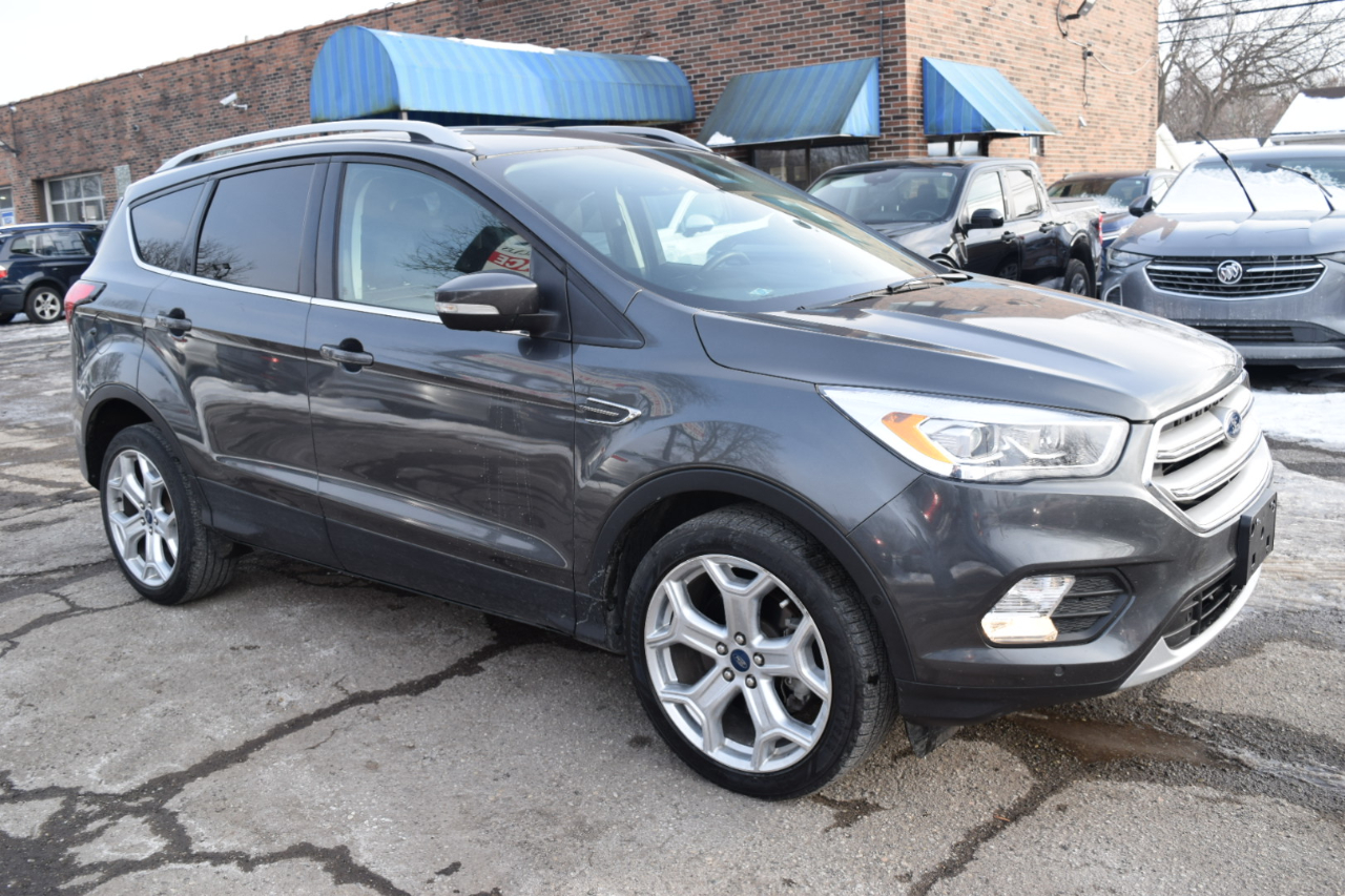 Ford Escape Titanium 4WD 2019