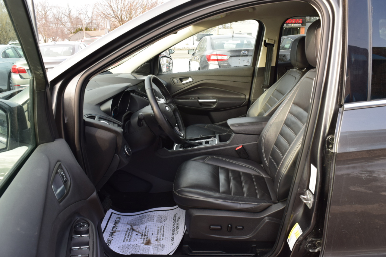 Ford Escape Titanium 4WD 2019