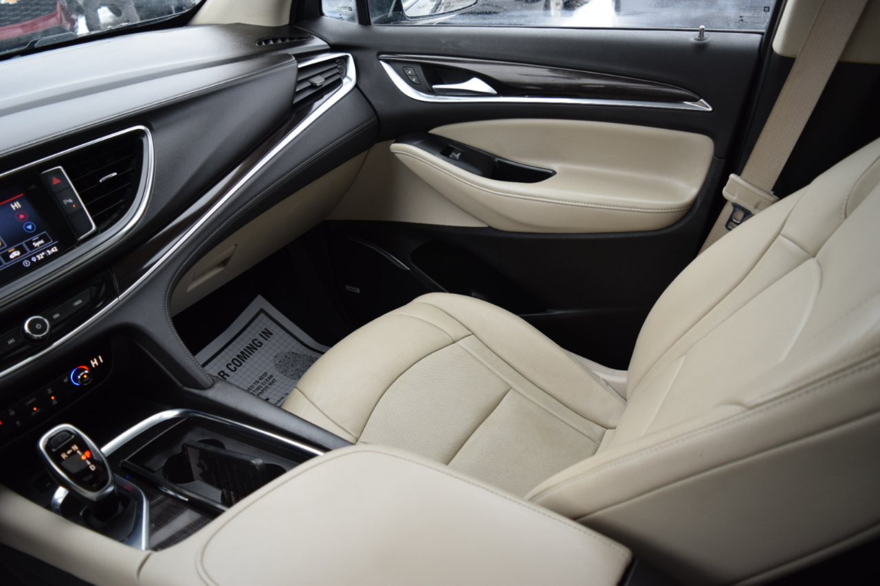 Buick Enclave AWD 4dr Essence 2021