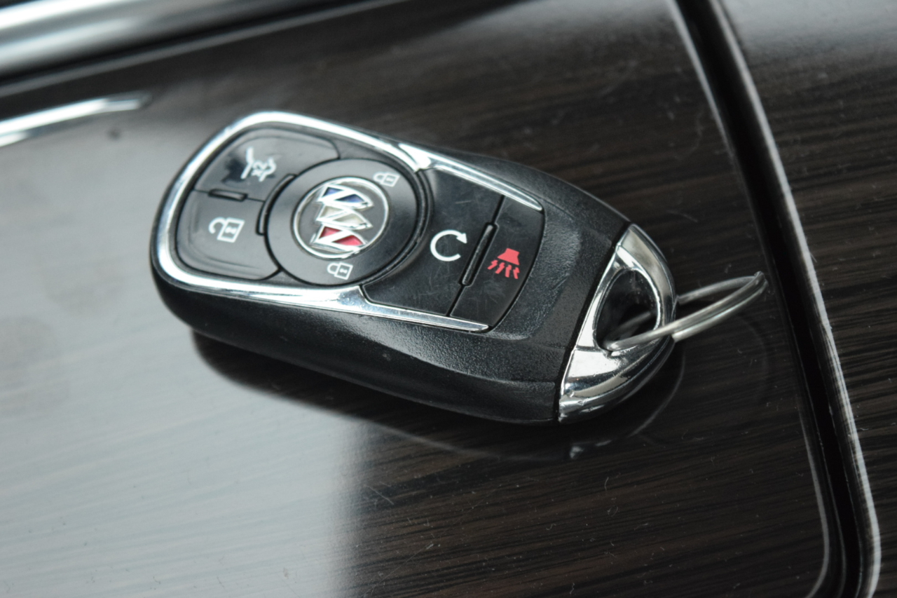 Buick Enclave AWD 4dr Essence 2021