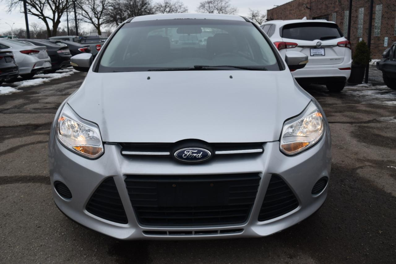 Ford Focus 4dr Sdn SE 2013