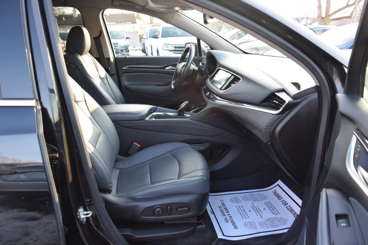 Buick Enclave AWD 4dr Essence 2020