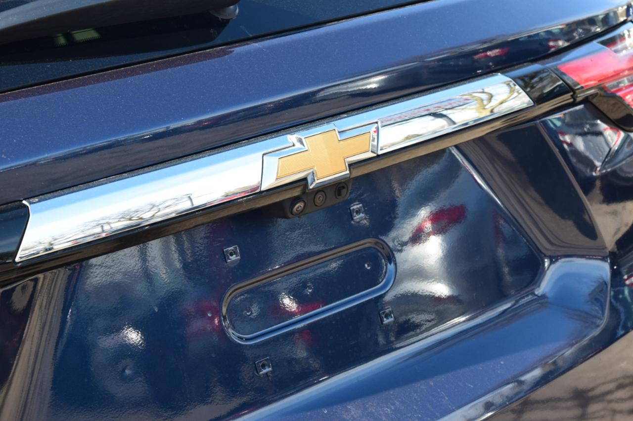 Chevrolet Traverse AWD 4dr LT Leather 2023