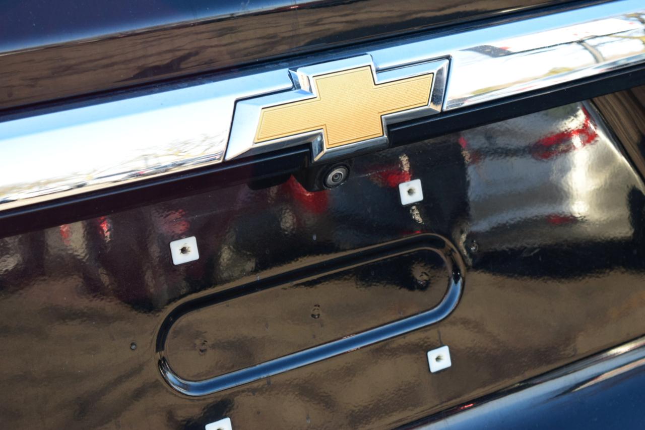 Chevrolet Traverse FWD 4dr LT Leather 2023