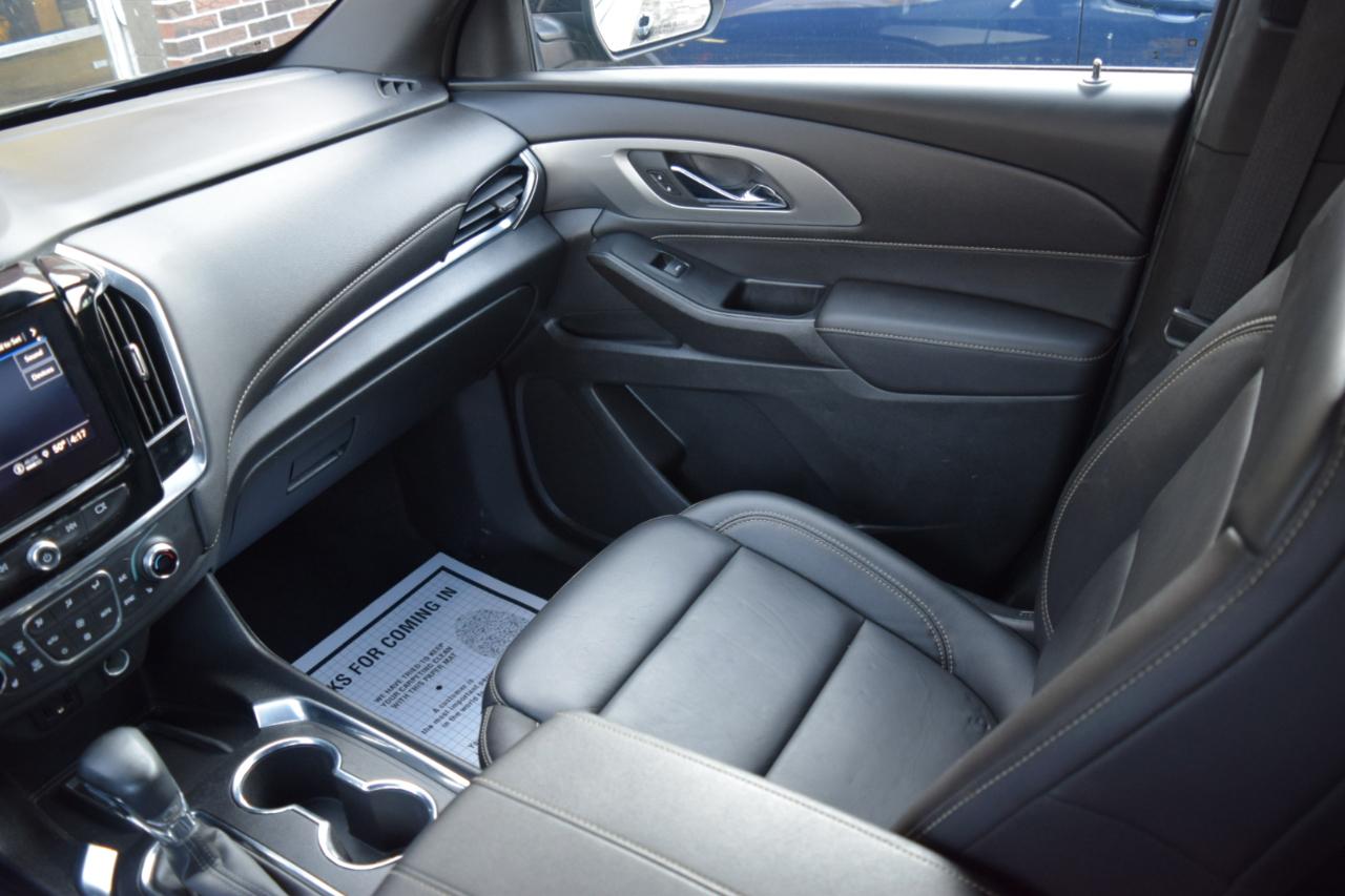 Chevrolet Traverse FWD 4dr LT Leather 2023