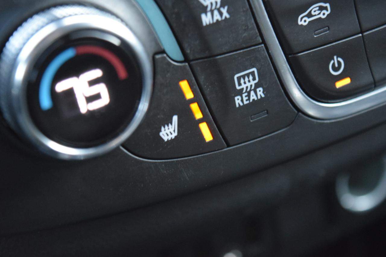 Chevrolet Traverse FWD 4dr LT Leather 2023