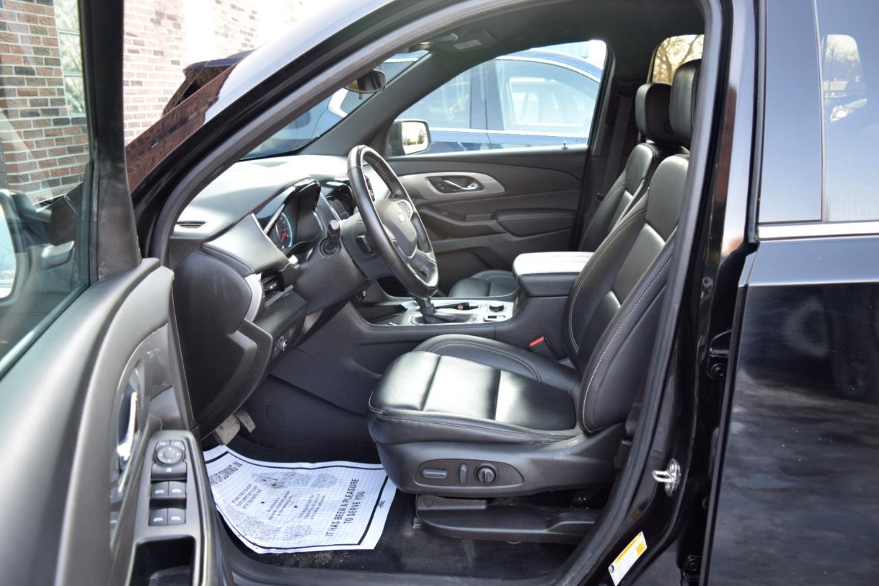 Chevrolet Traverse FWD 4dr LT Leather 2023
