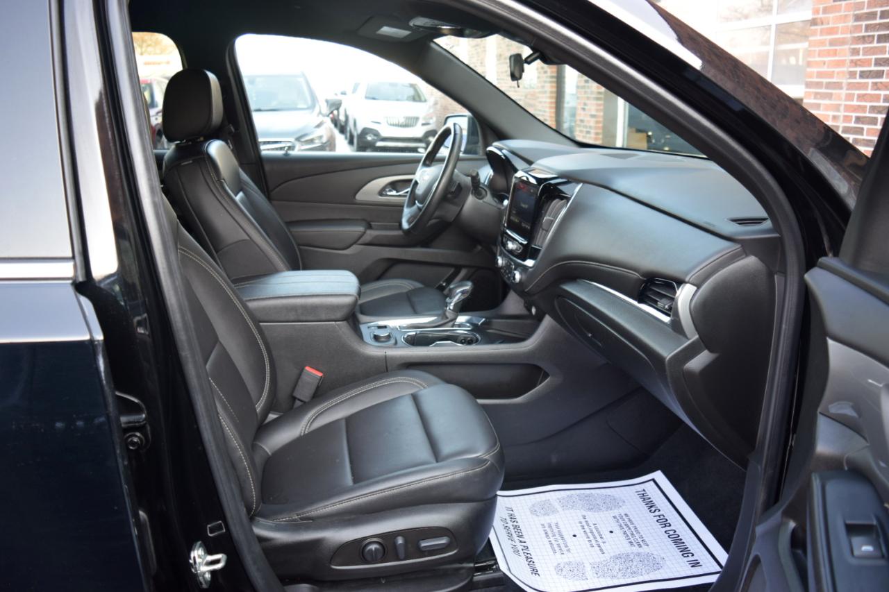 Chevrolet Traverse FWD 4dr LT Leather 2023