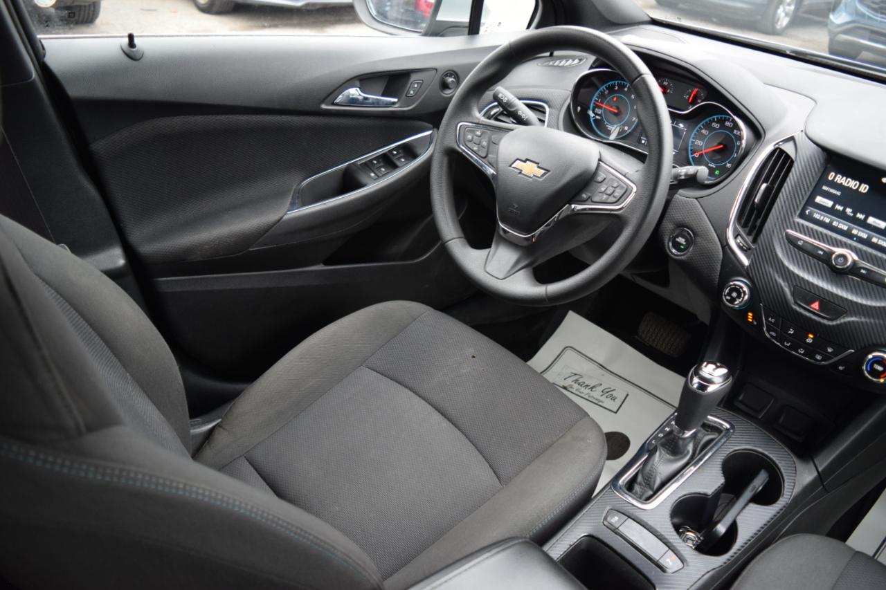 Chevrolet Cruze 4dr HB 1.4L LT w/1SD 2017