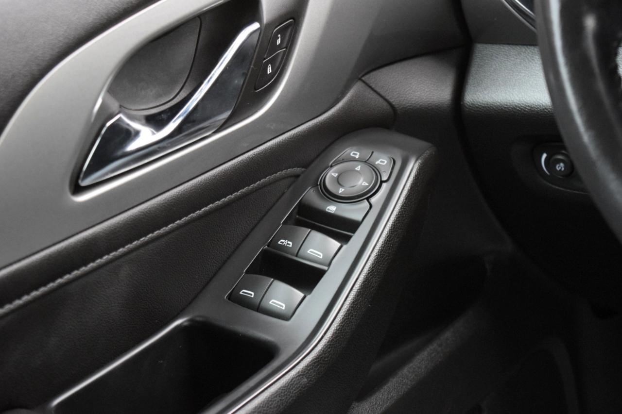 Chevrolet Traverse AWD 4dr LT Cloth w/1LT 2022