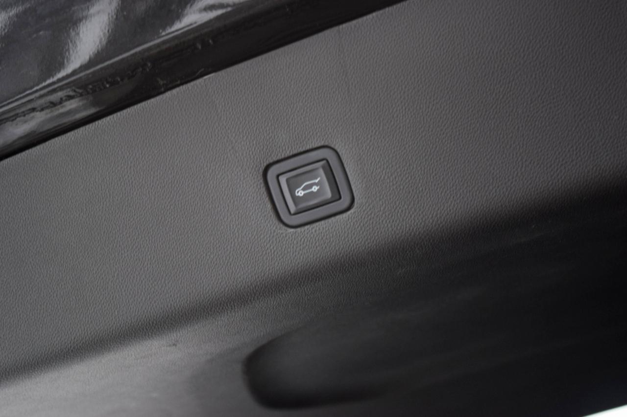 Chevrolet Traverse AWD 4dr LT Cloth w/1LT 2022