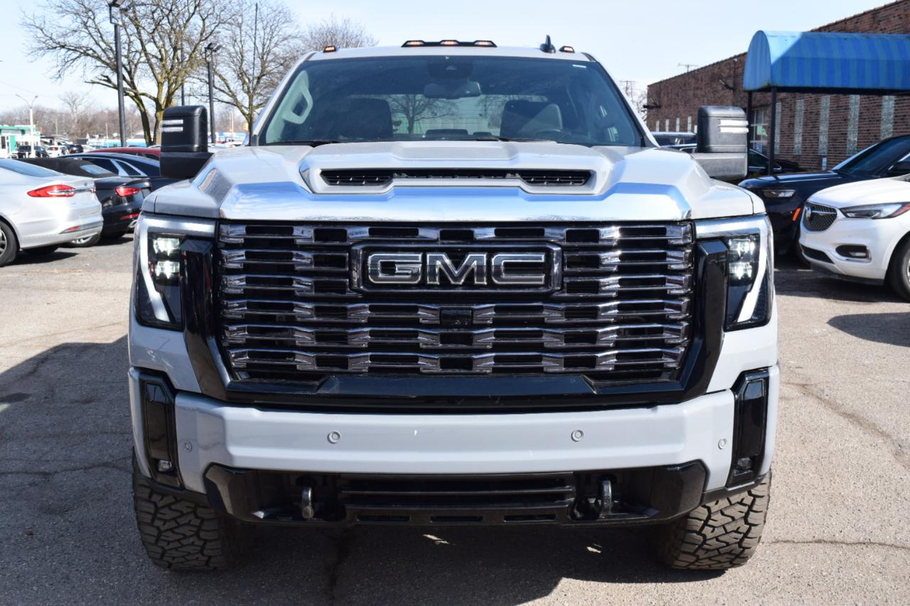 GMC Sierra 2500HD 4WD Crew Cab 159" Pro 2025