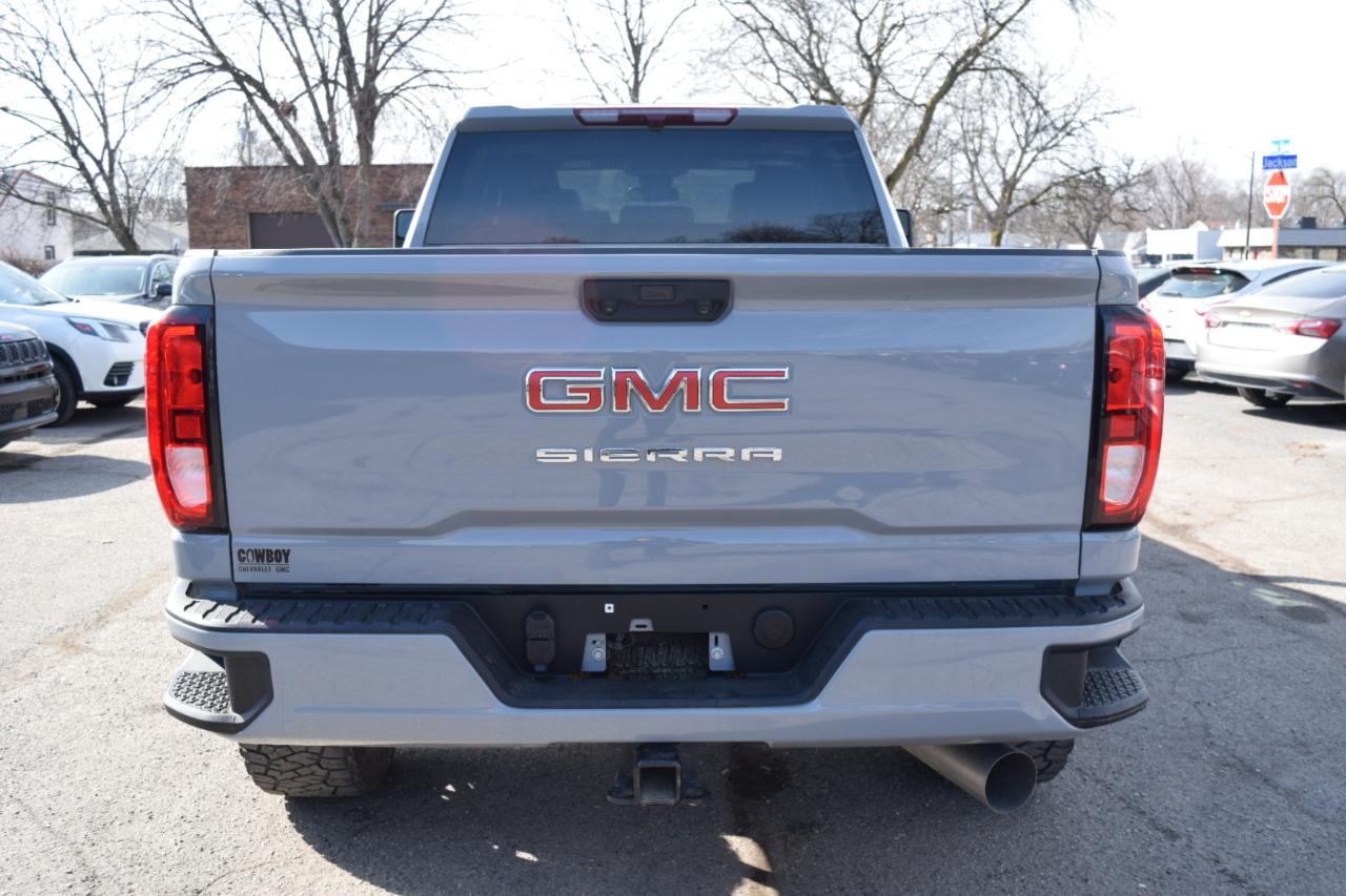 GMC Sierra 2500HD 4WD Crew Cab 159" Pro 2025