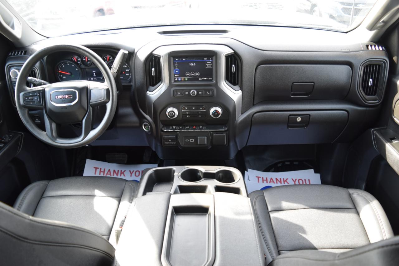 GMC Sierra 2500HD 4WD Crew Cab 159" Pro 2025