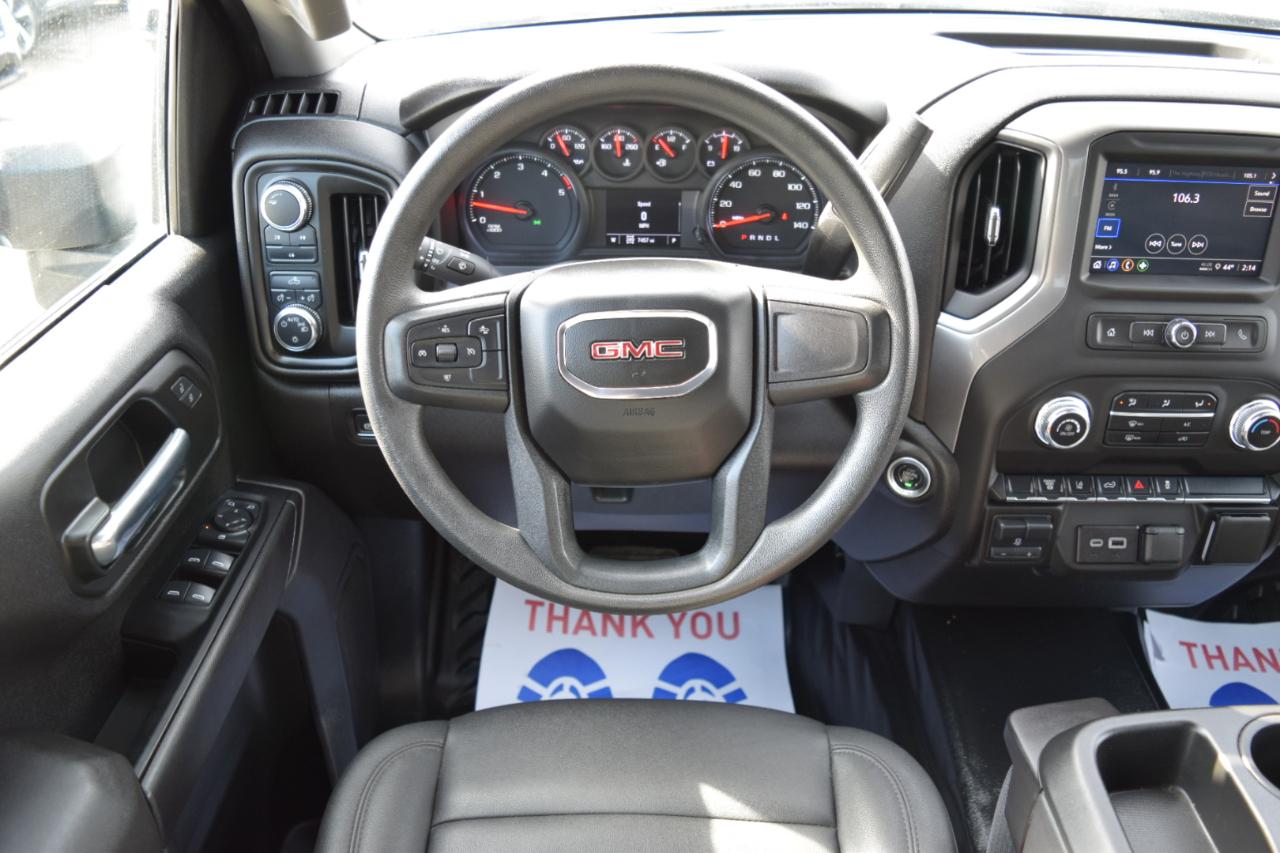 GMC Sierra 2500HD 4WD Crew Cab 159" Pro 2025