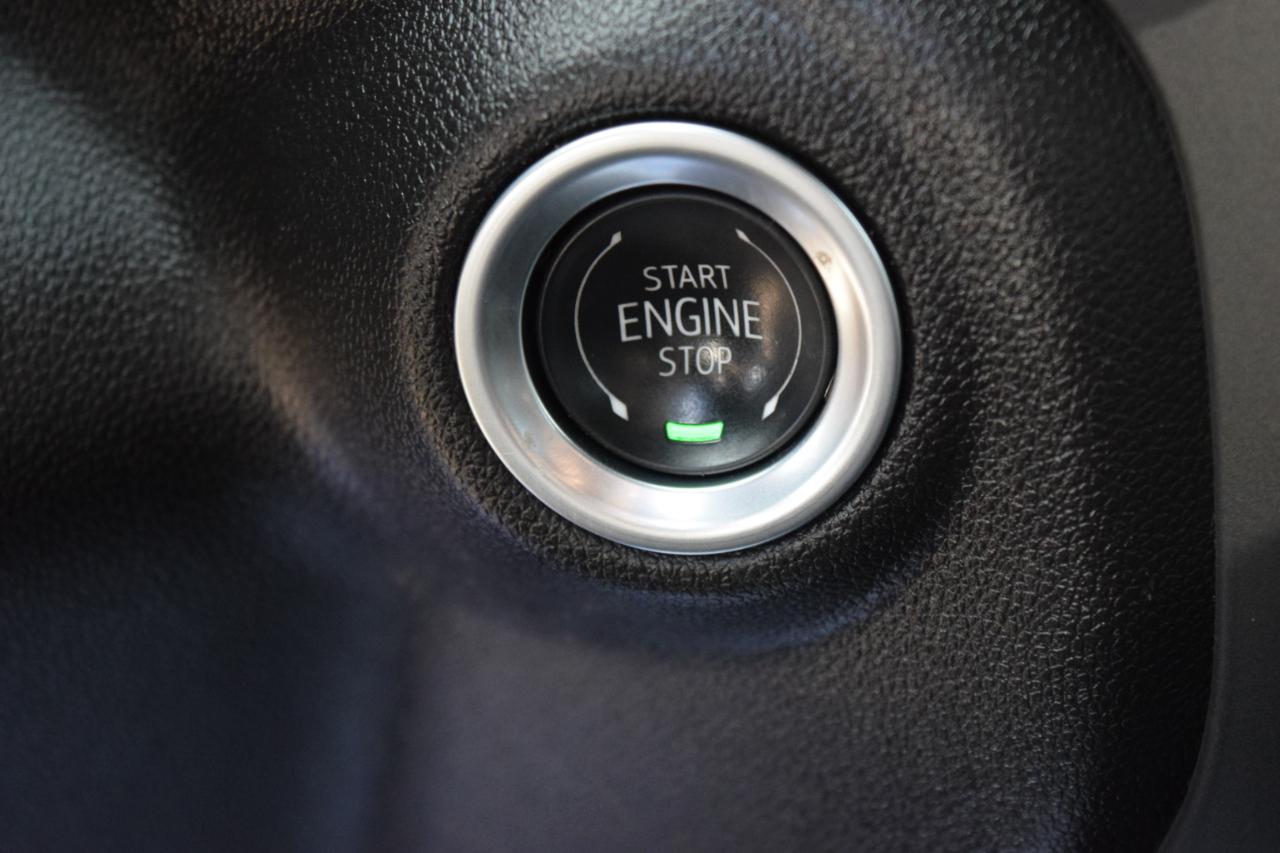 GMC Sierra 2500HD 4WD Crew Cab 159" Pro 2025