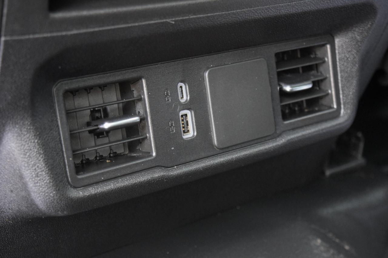 GMC Sierra 2500HD 4WD Crew Cab 159" Pro 2025