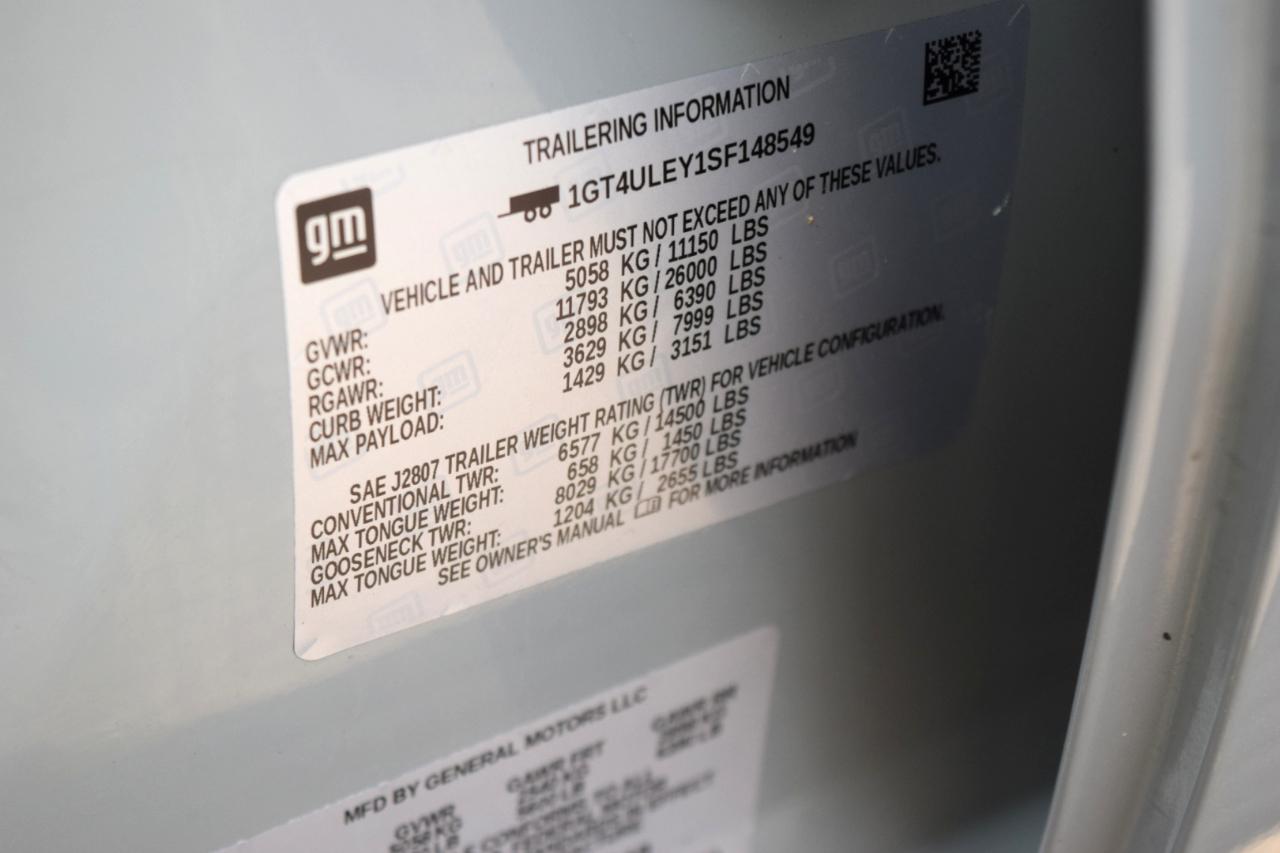 GMC Sierra 2500HD 4WD Crew Cab 159" Pro 2025