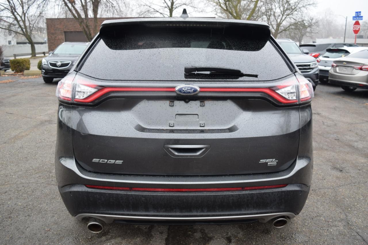 Ford Edge SEL AWD 2018