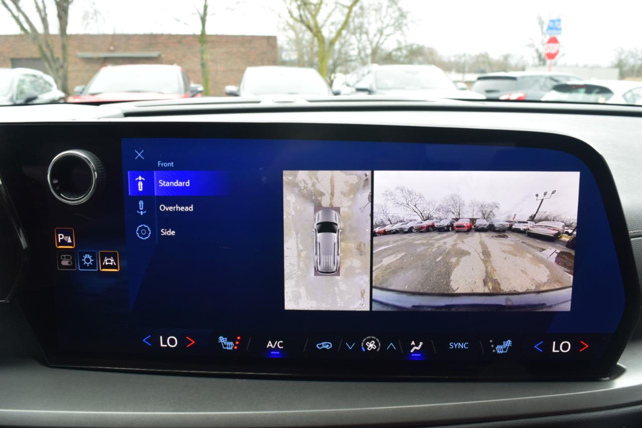 Chevrolet Traverse 4dr LT w/1LT 2024