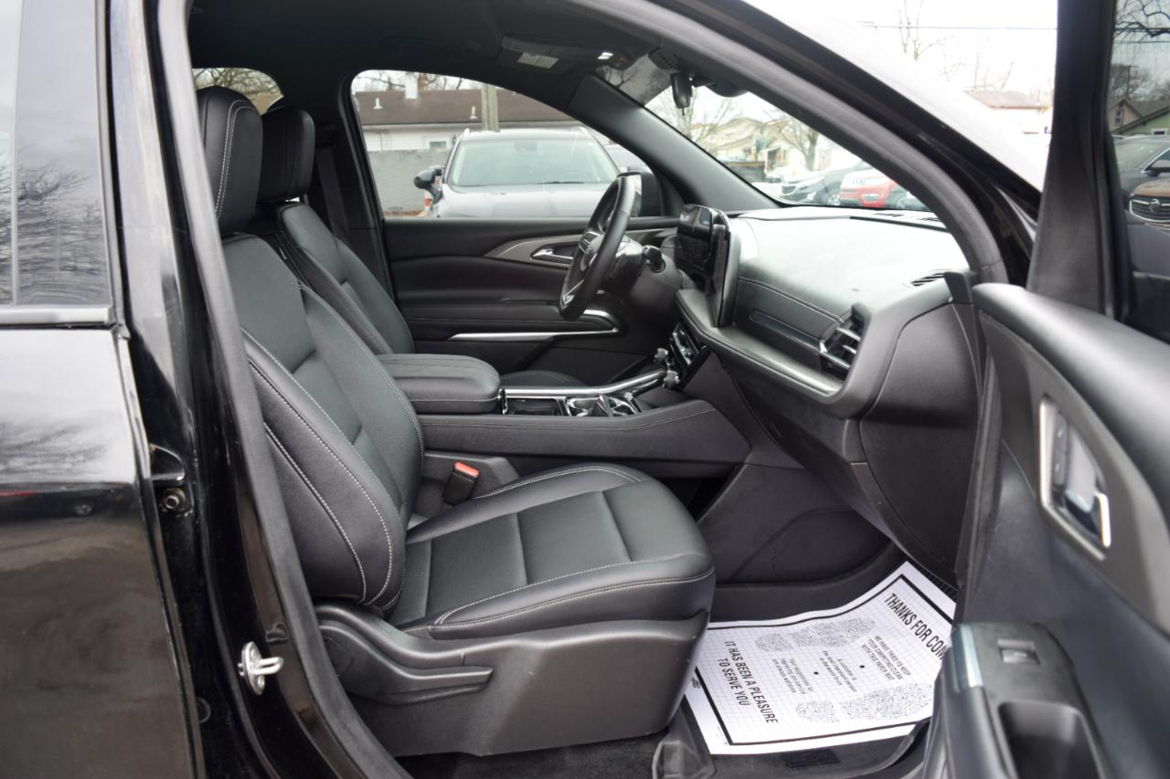 Chevrolet Traverse 4dr LT w/1LT 2024